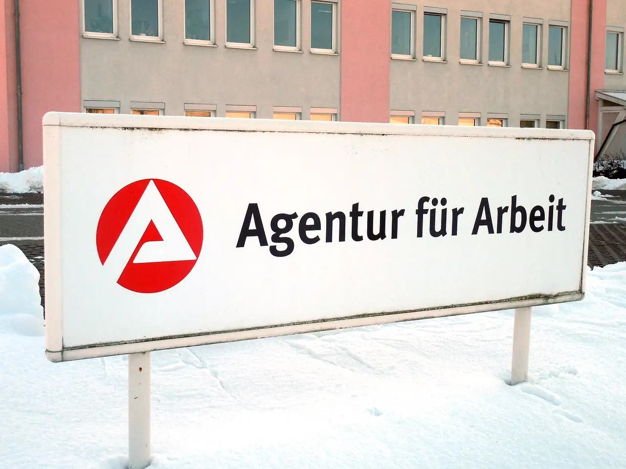 Arbeitslosigkeit unter Akademikern